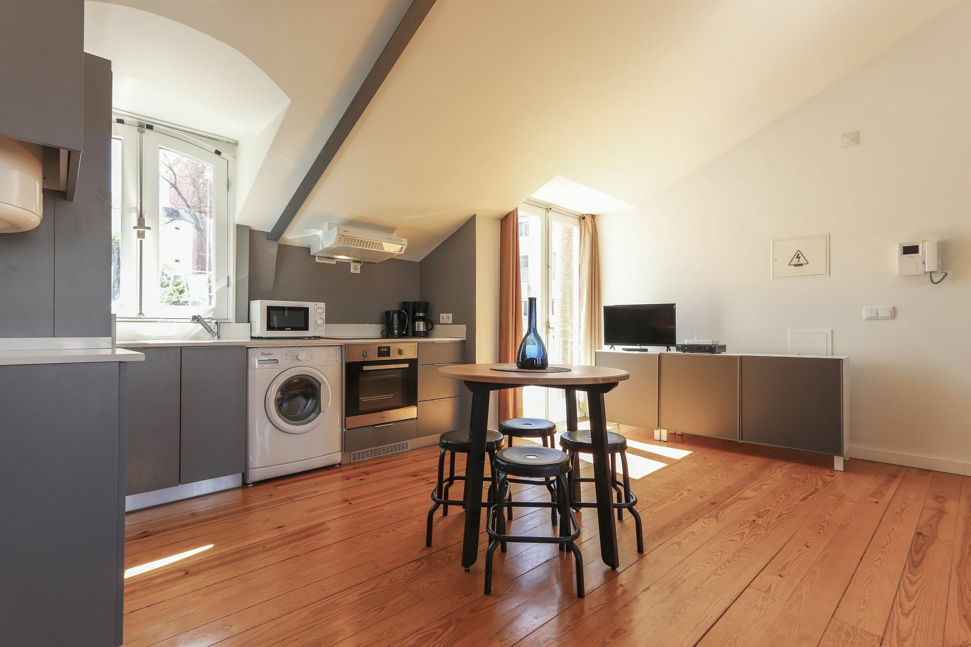 Santa Catarina Stylish By Homing Apartment Lisboa Екстериор снимка
